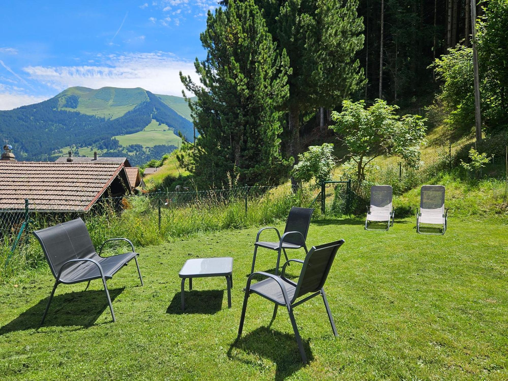 Sweet & Cosy Chalet In The Heart Of The Swiss Alps Troistorrents ภายนอก รูปภาพ